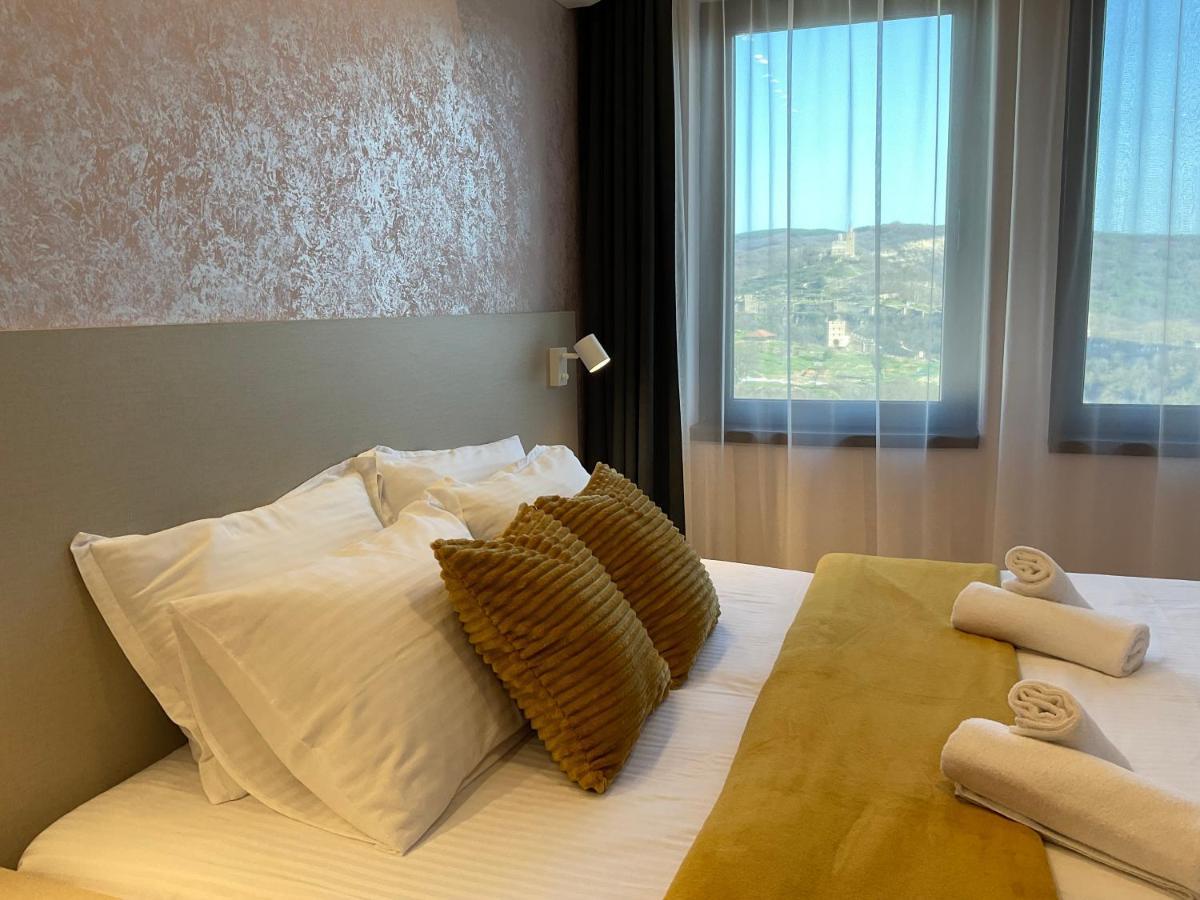 Guest Rooms Tsarevets Veliko Tarnovo Buitenkant foto