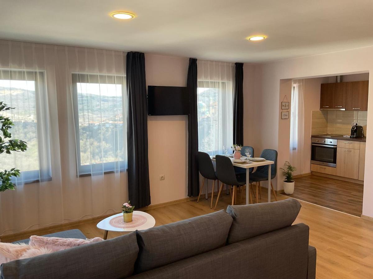 Guest Rooms Tsarevets Veliko Tarnovo Buitenkant foto